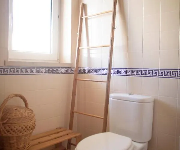 Middle Of The Bay 2 Bedroom 公寓 费雷尔